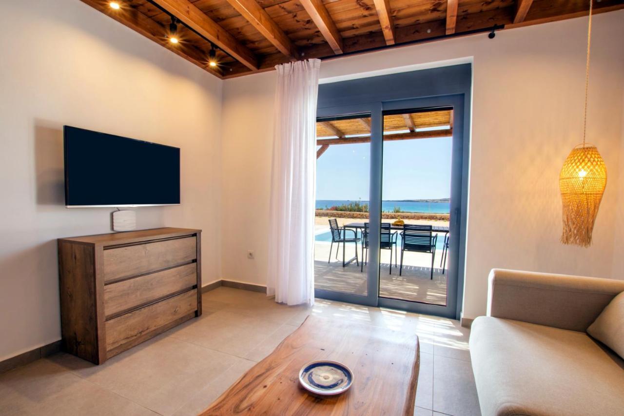 Cato Agro 3, Seafront Villa With Private Pool Afiartis Exterior foto